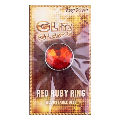 anello con pietra rossa