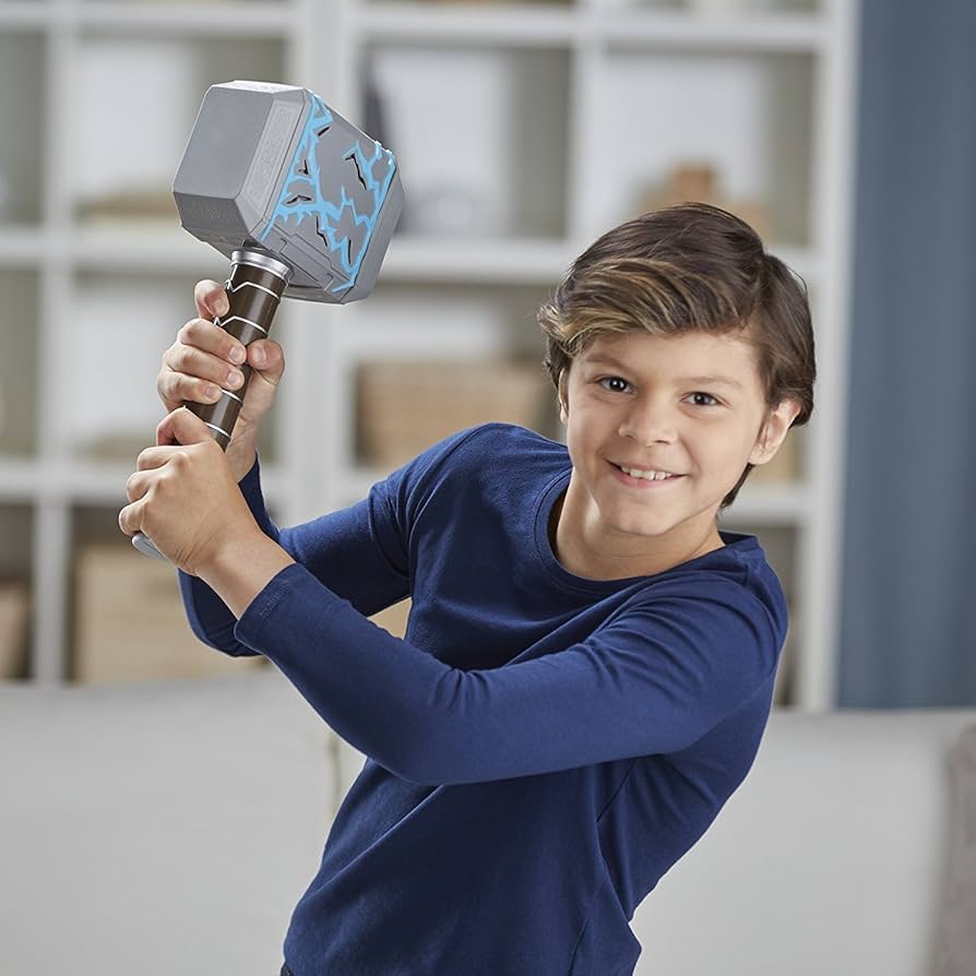 Martello Mighty Thor con Luce e Suono Love and Thunder Originale Marvel