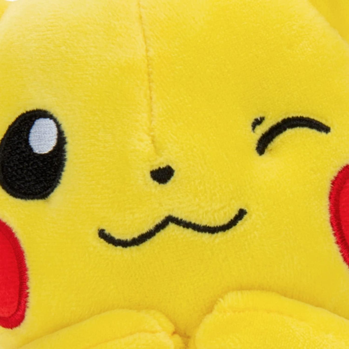 Peluche Originale Pikachu Pokemon 24cm