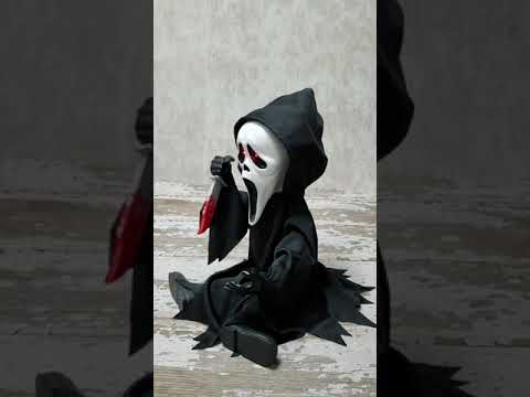 Scream Originale Ghost Face con Luce Suono e Movimento Animatronica Prop 29x28x23